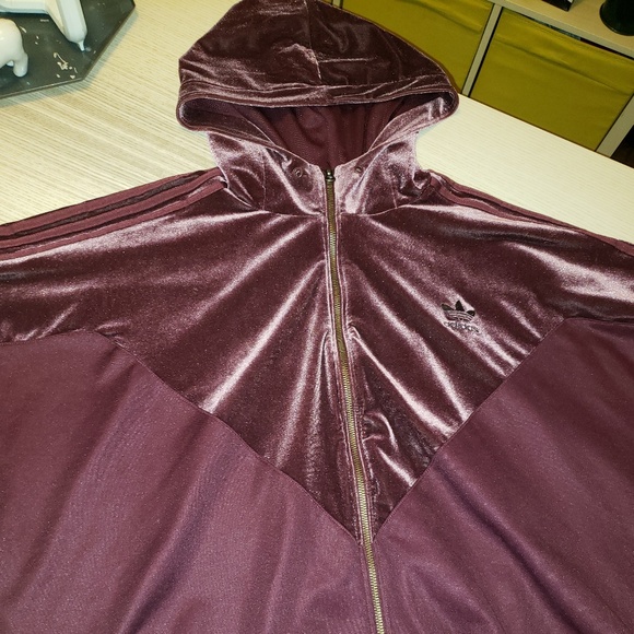Adidas track jacket - Picture 1 of 2